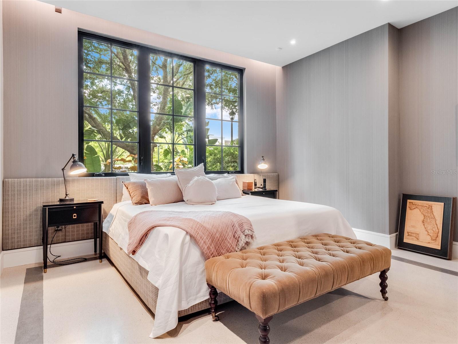 MORSE & PENNSYLVANIA TWNHMS - Residential