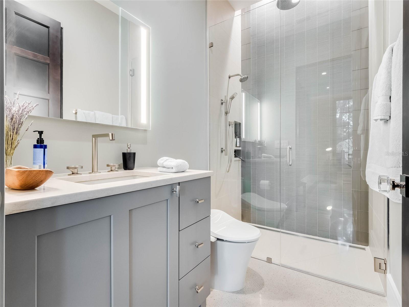 MORSE & PENNSYLVANIA TWNHMS - Residential