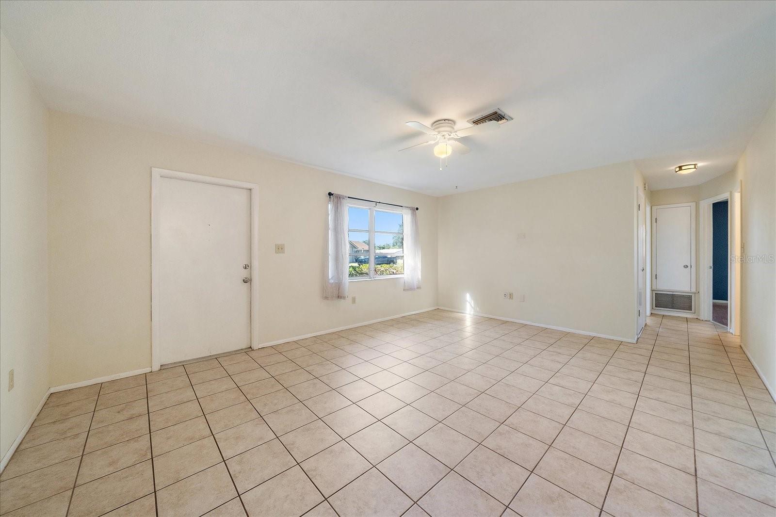 RIDGEWOOD ESTATES 19TH ADD - Residential