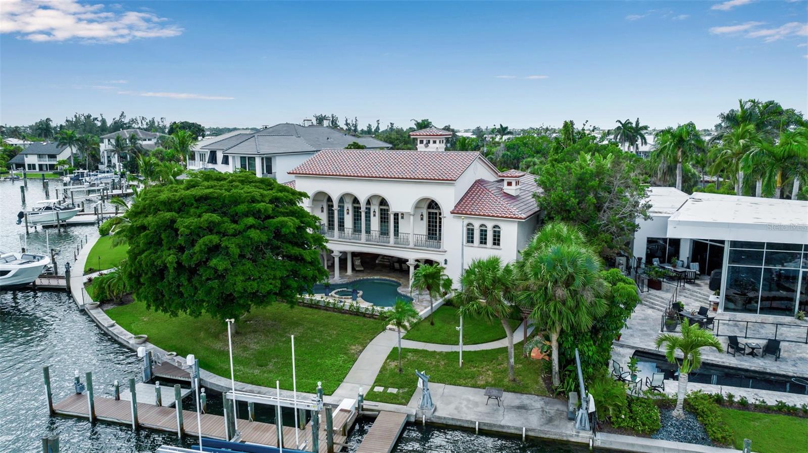 749 FREELING DRIVE