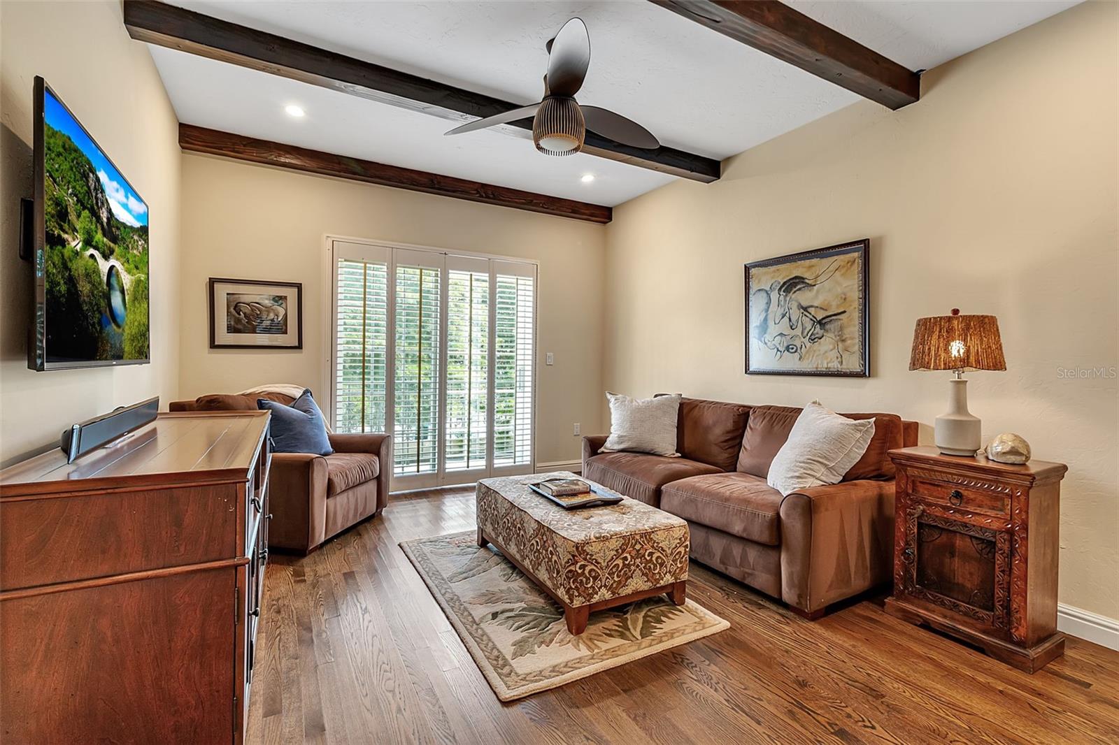 BAY ISLAND SHORES - Residential