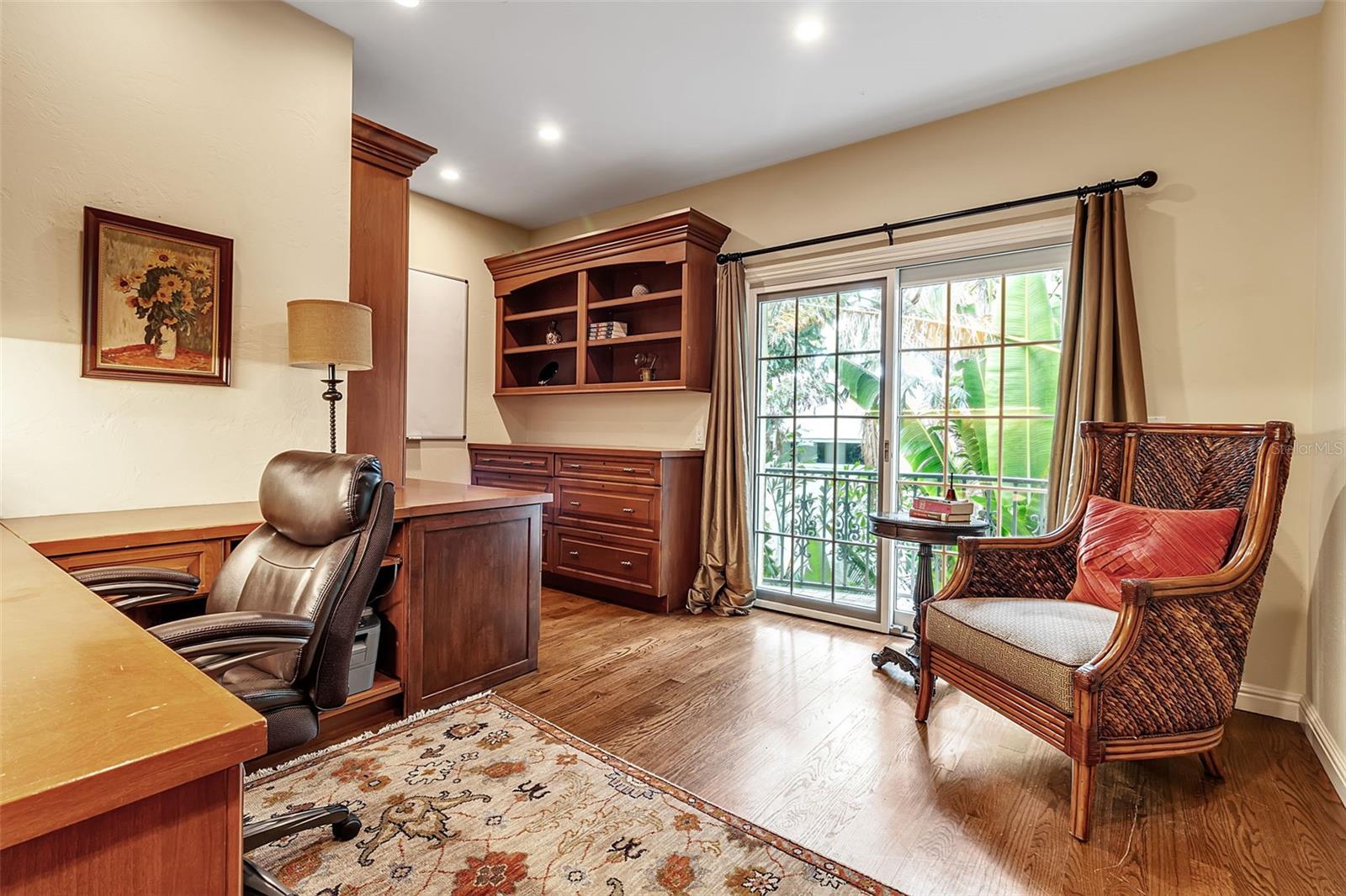 BAY ISLAND SHORES - Residential