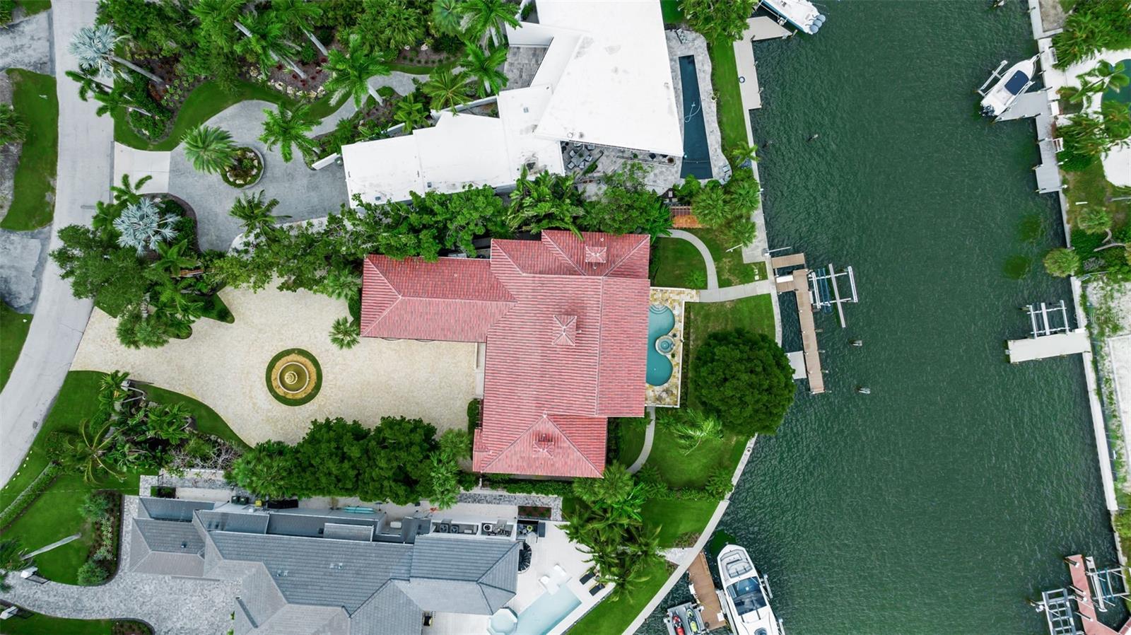 BAY ISLAND SHORES - Residential