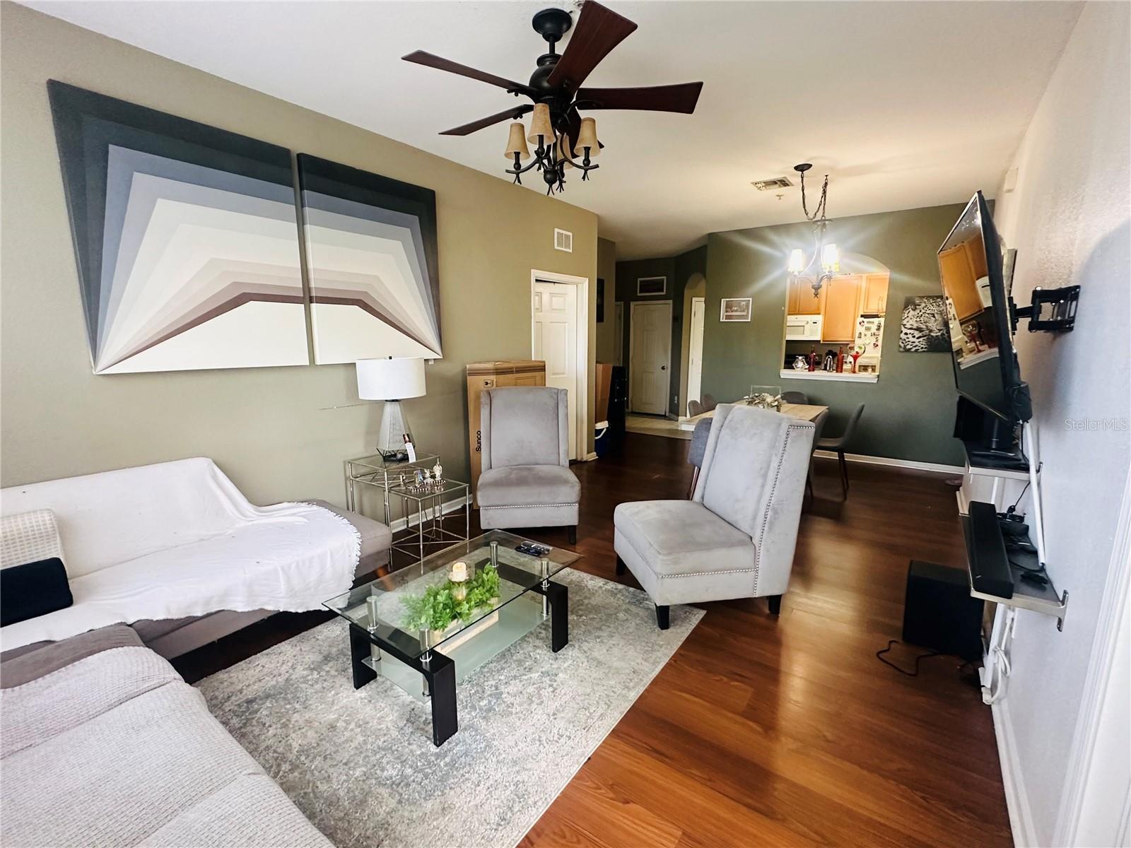 HORIZONS/STONERIDGE PLACE PH 03 - Residential Lease