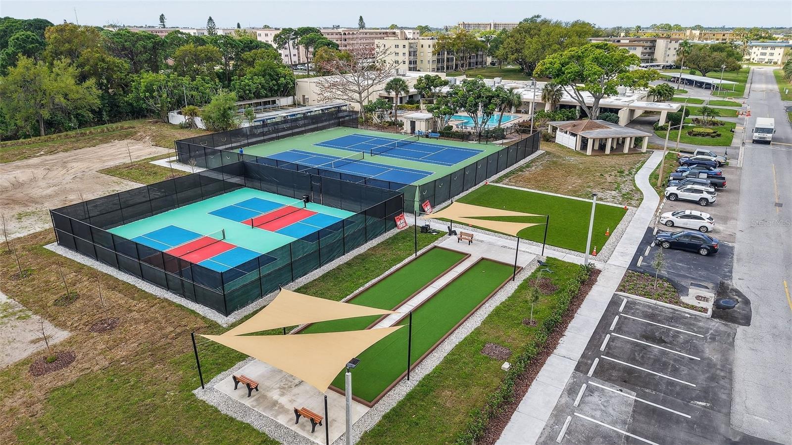 TERRACE PARK OF FIVE TOWNS - Residential