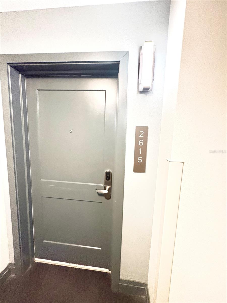 14501 GROVE RESORT AVENUE 2615