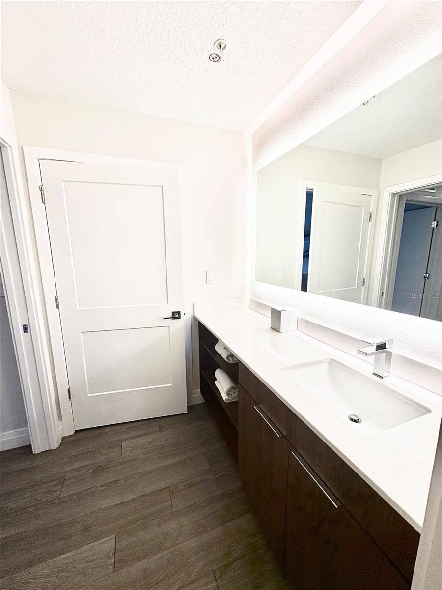 GROVE RESIDENCE & SPA HOTEL CONDO II - Residential