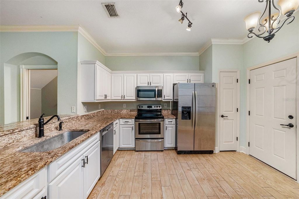 Photo of 11066 Windsor Place Circle, Tampa, FL 33626 (MLS # TB8404649)