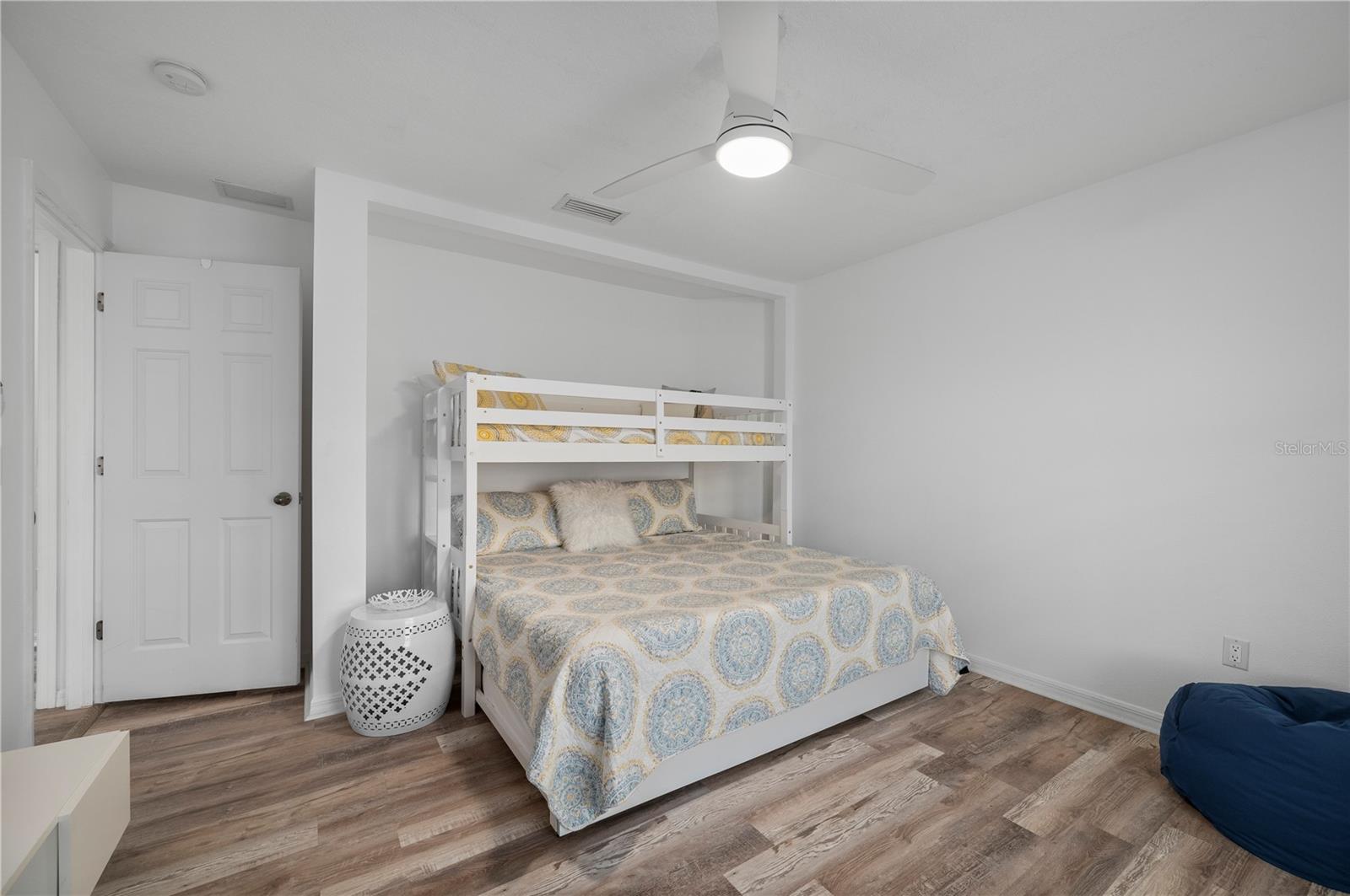 PORT CHARLOTTE SEC 054 - Residential Lease