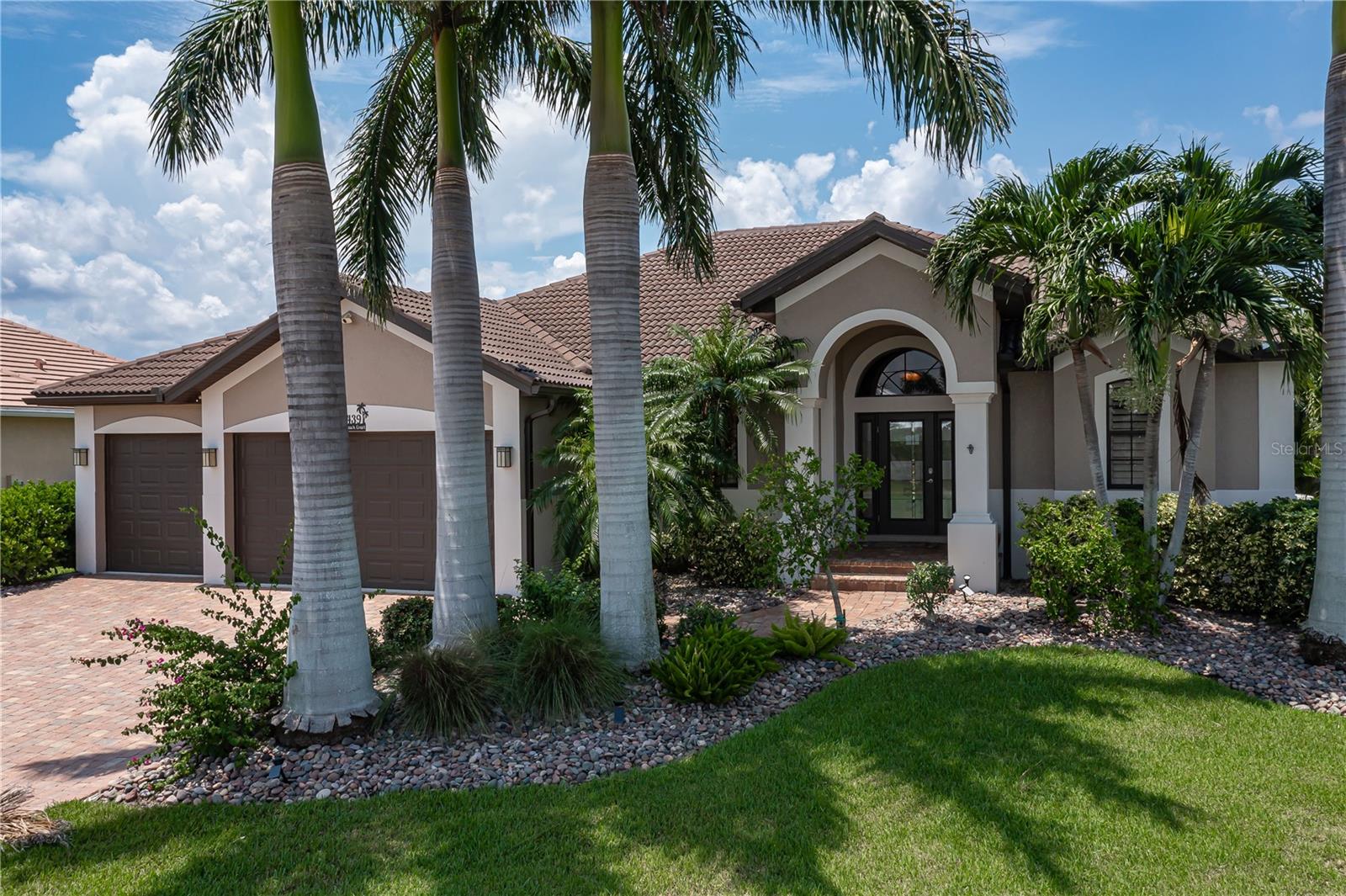 PUNTA GORDA ISLES SEC 14 - Residential