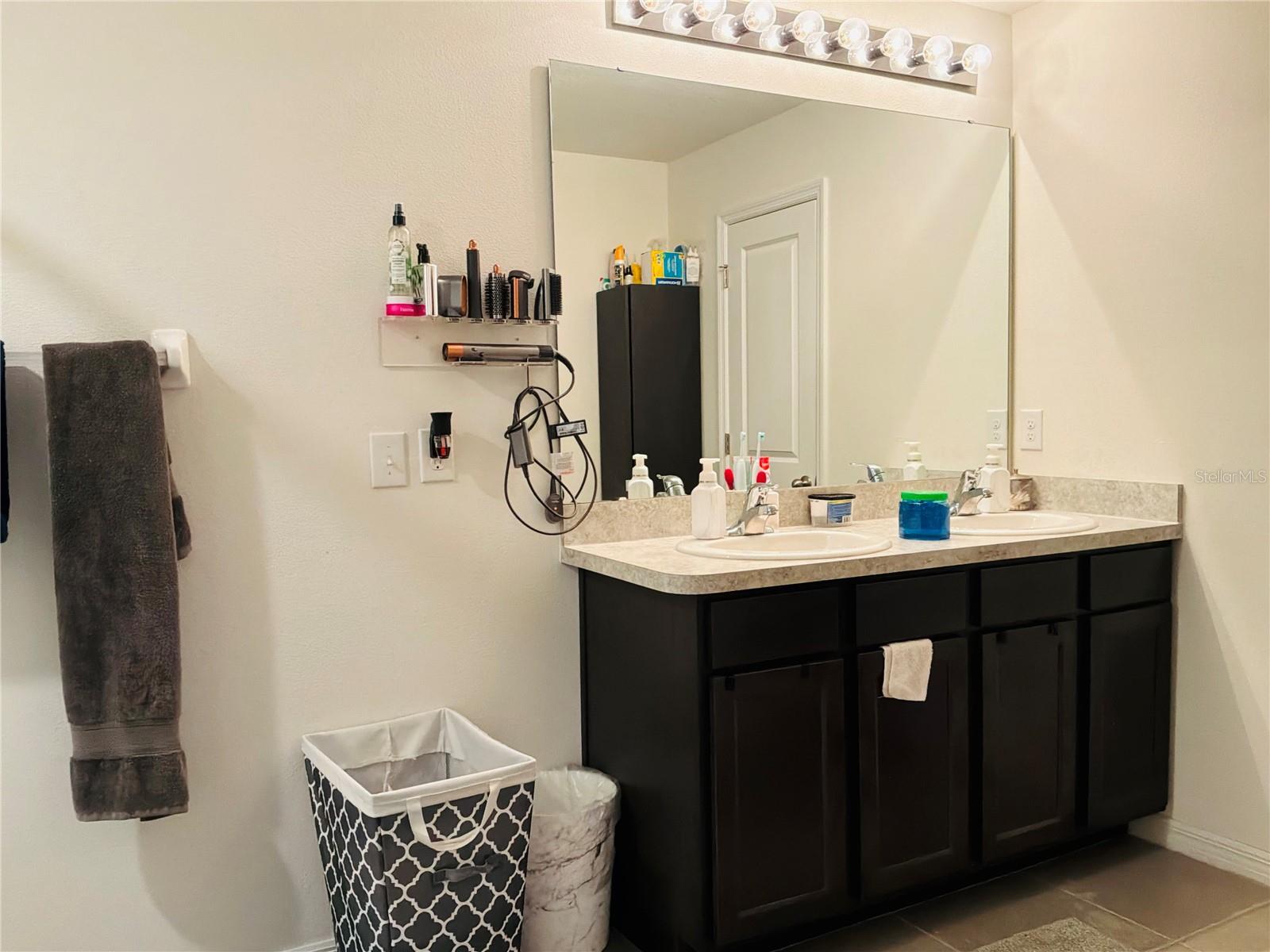 COTTAGES AT SAN LORENZO - Residential