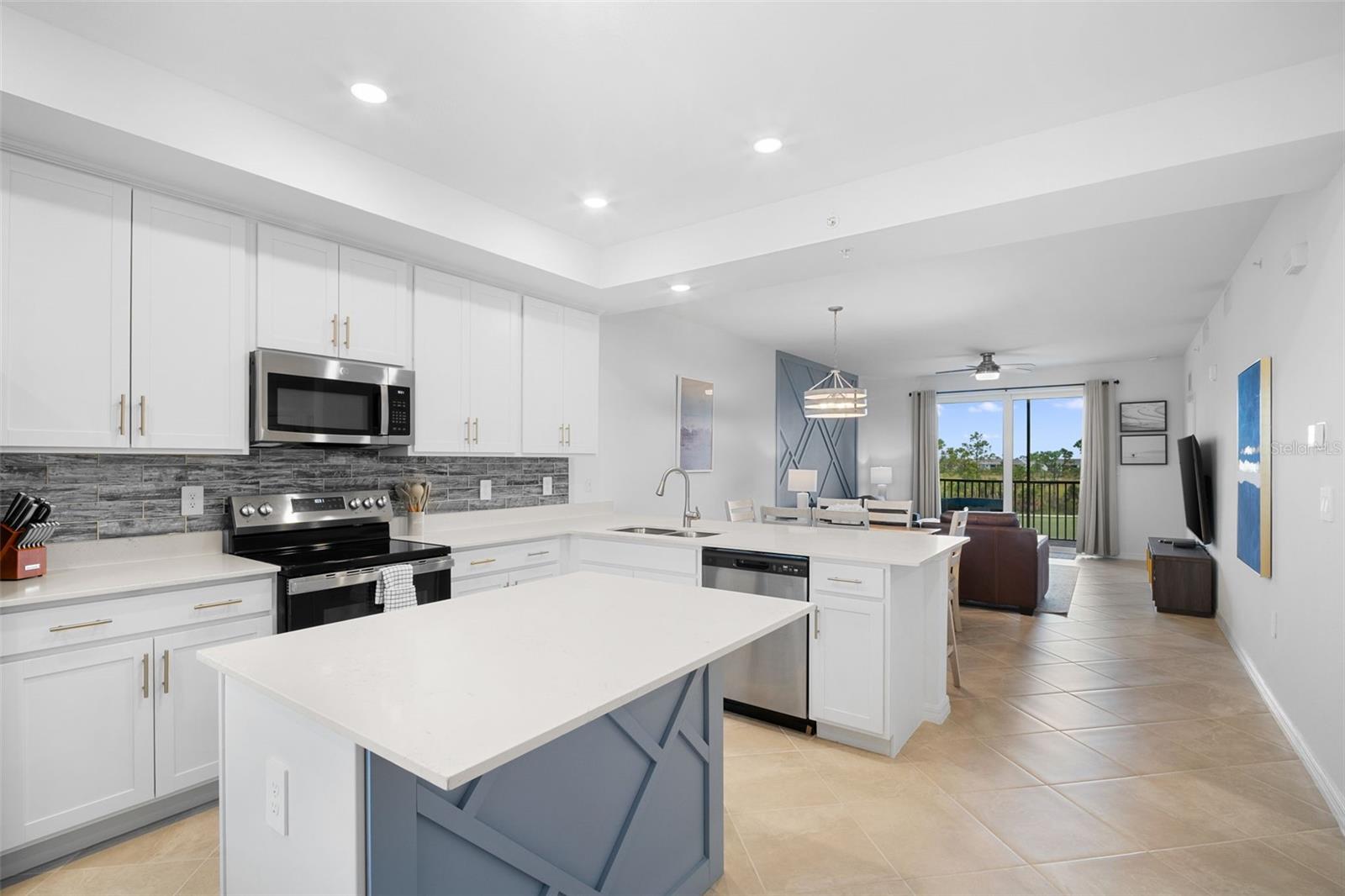 TERRACE II AT WELLEN PARK - Residential