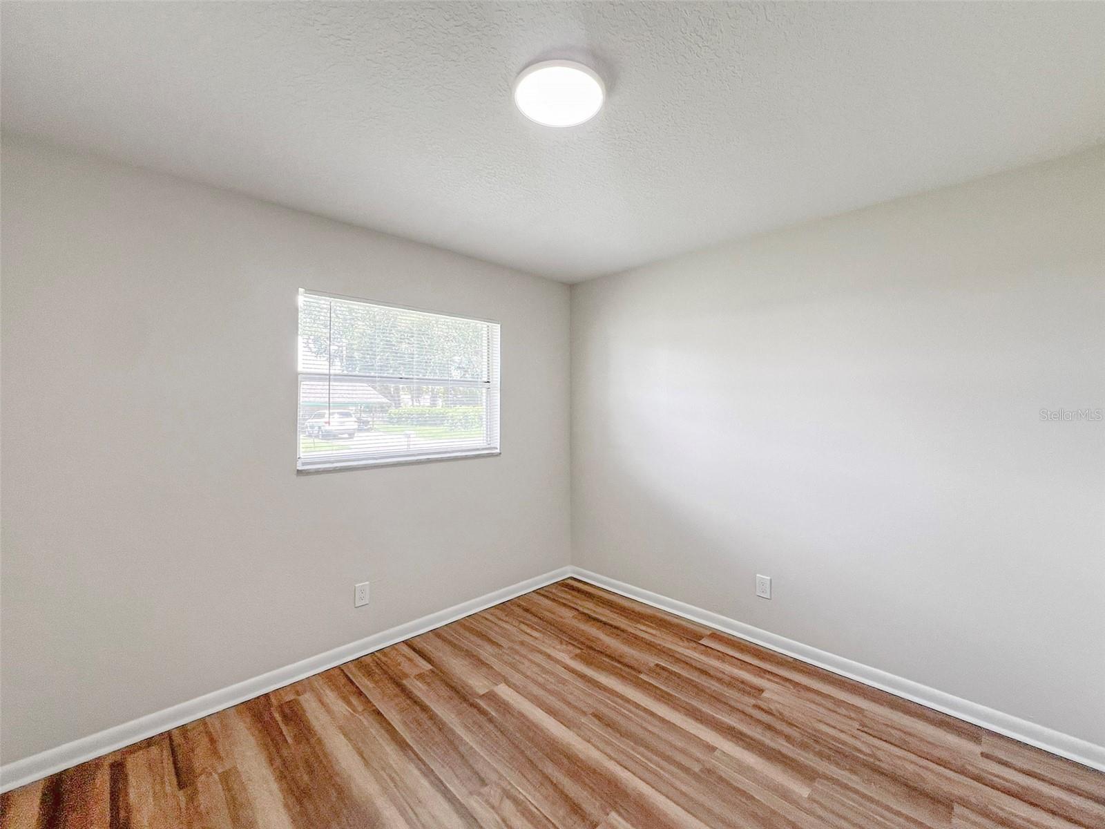 ALAMO VILLAGE - Residential Lease