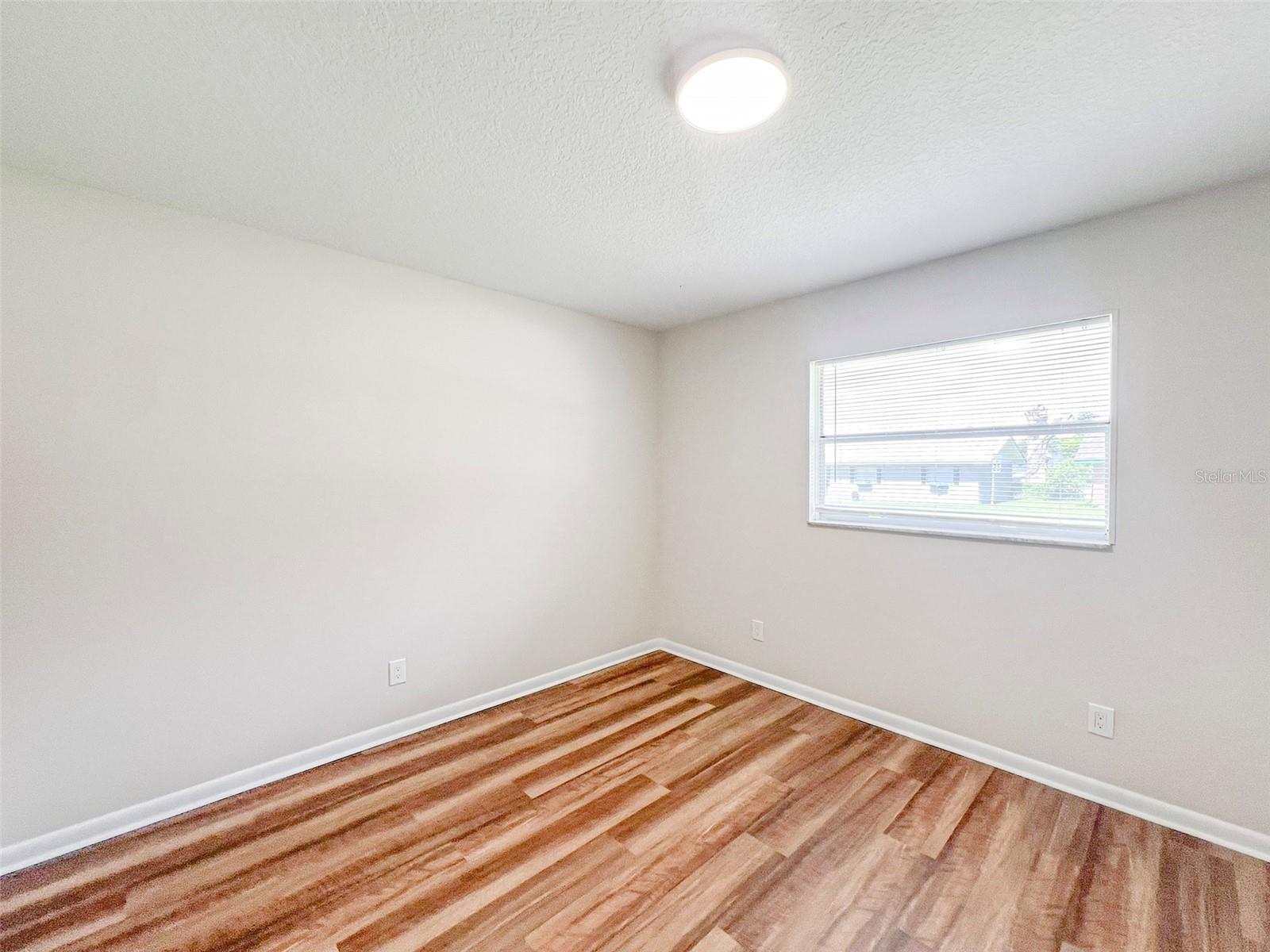ALAMO VILLAGE - Residential Lease