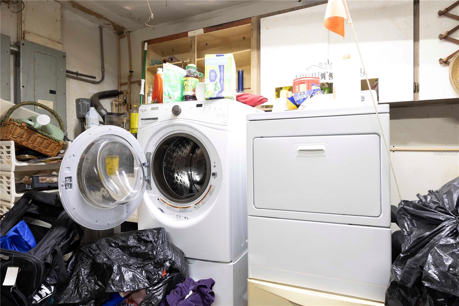 WEDGEWOOD - Residential