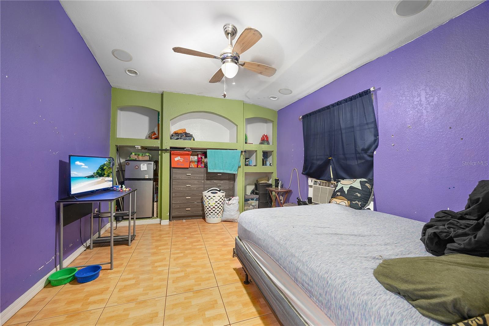 WEDGEWOOD - Residential