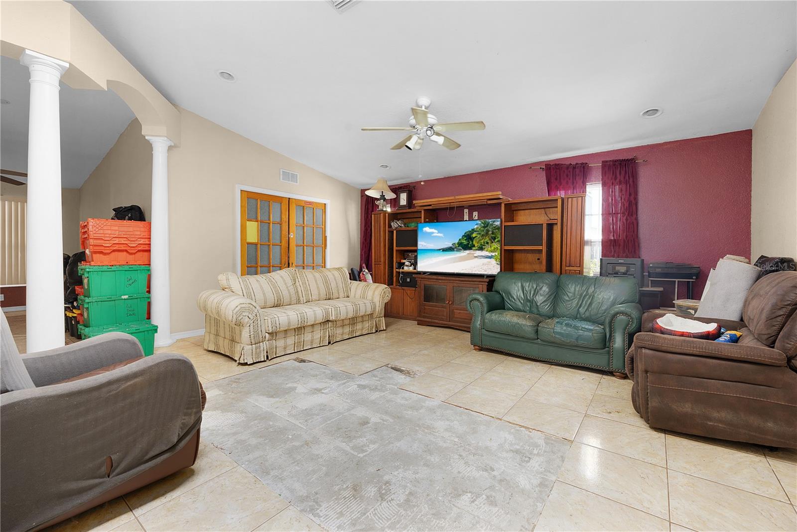 WEDGEWOOD - Residential