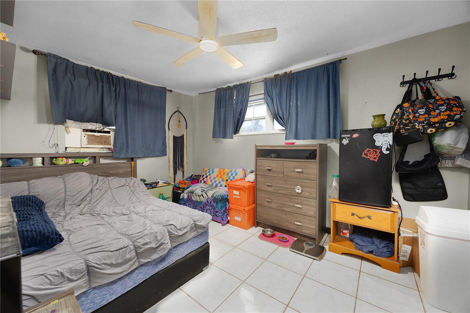 WEDGEWOOD - Residential