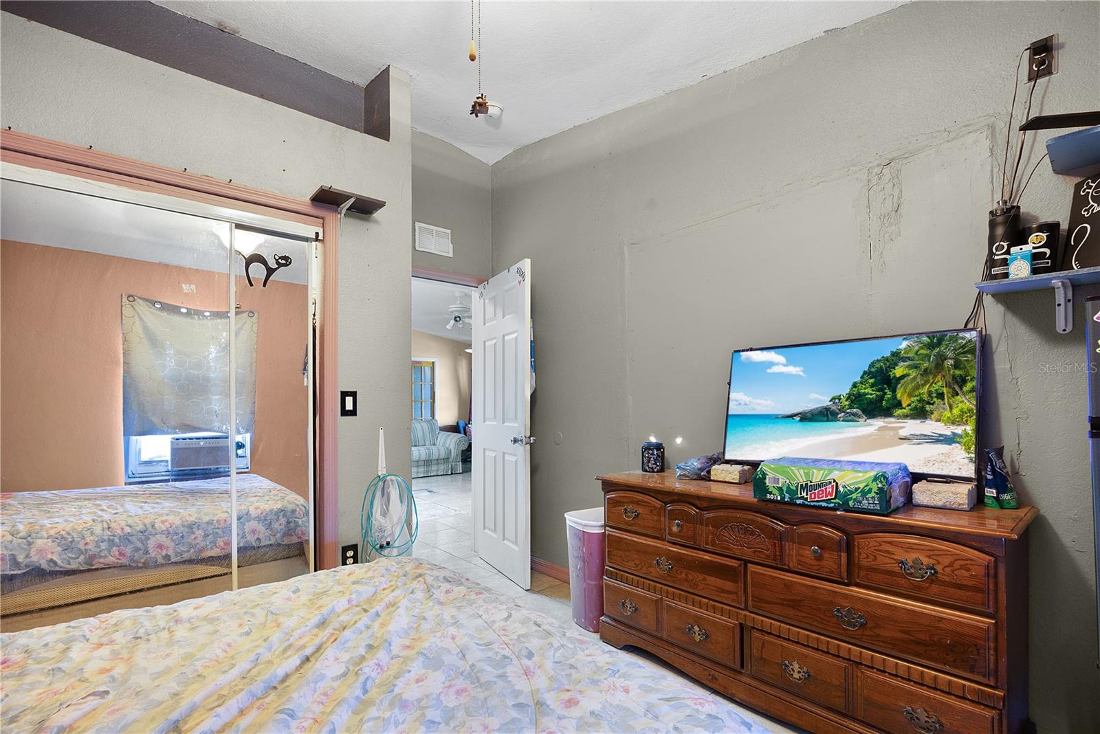 WEDGEWOOD - Residential