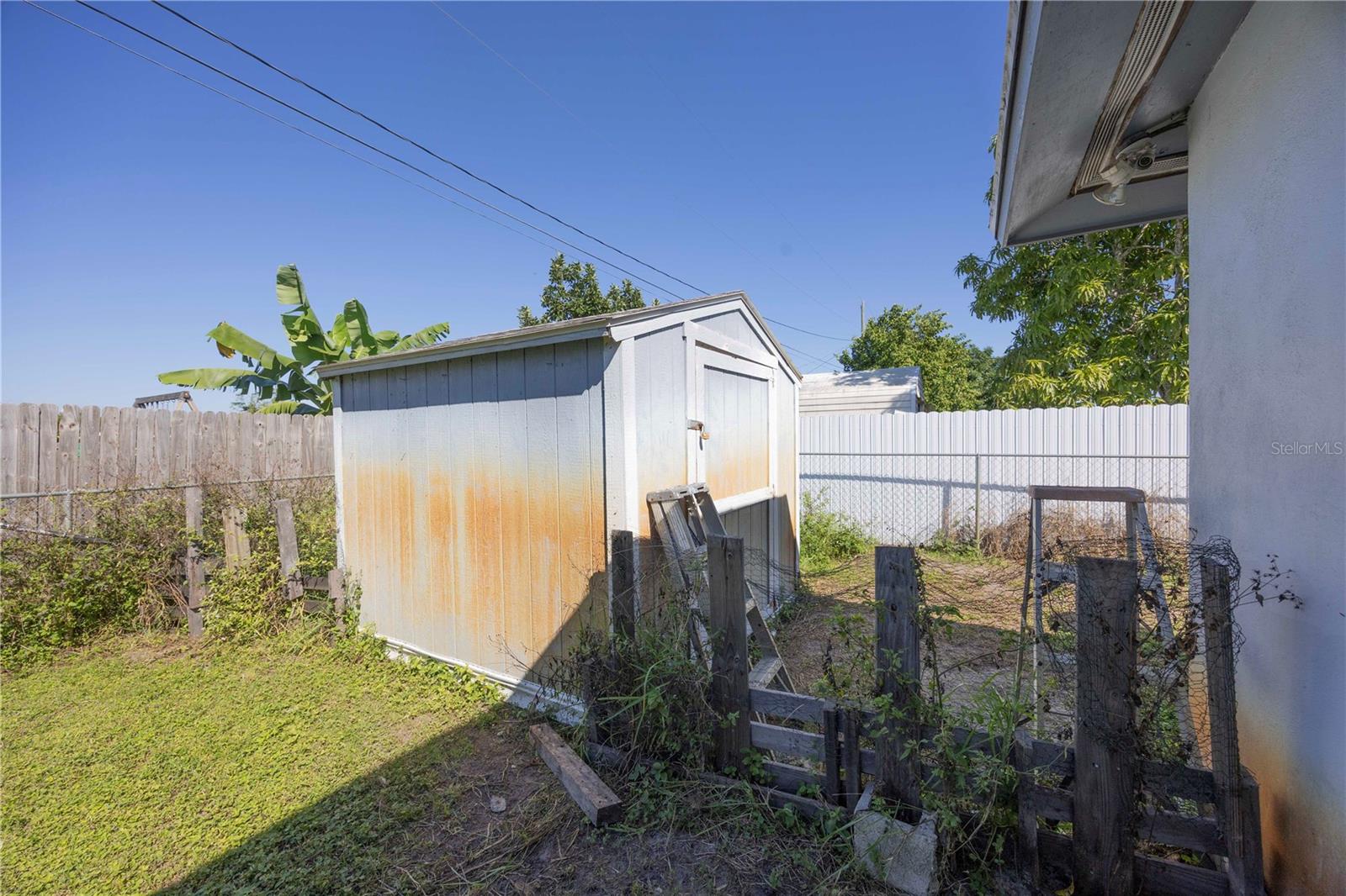 WEDGEWOOD - Residential