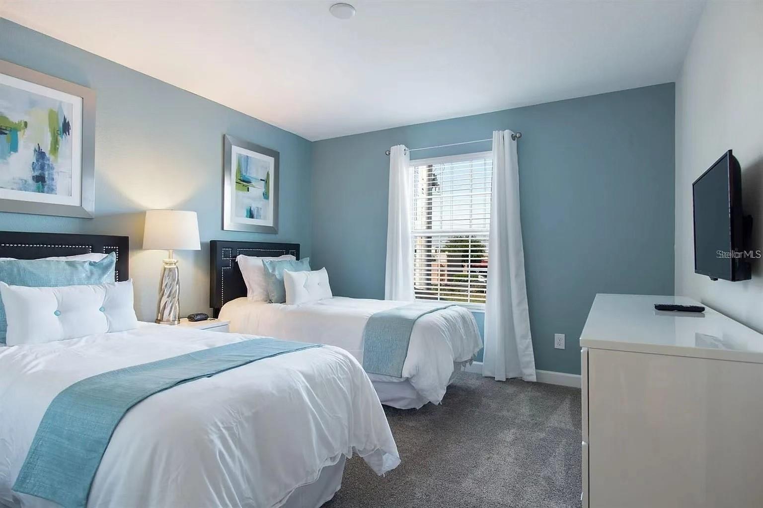 STOREY LAKE PH 3 - Residential Lease