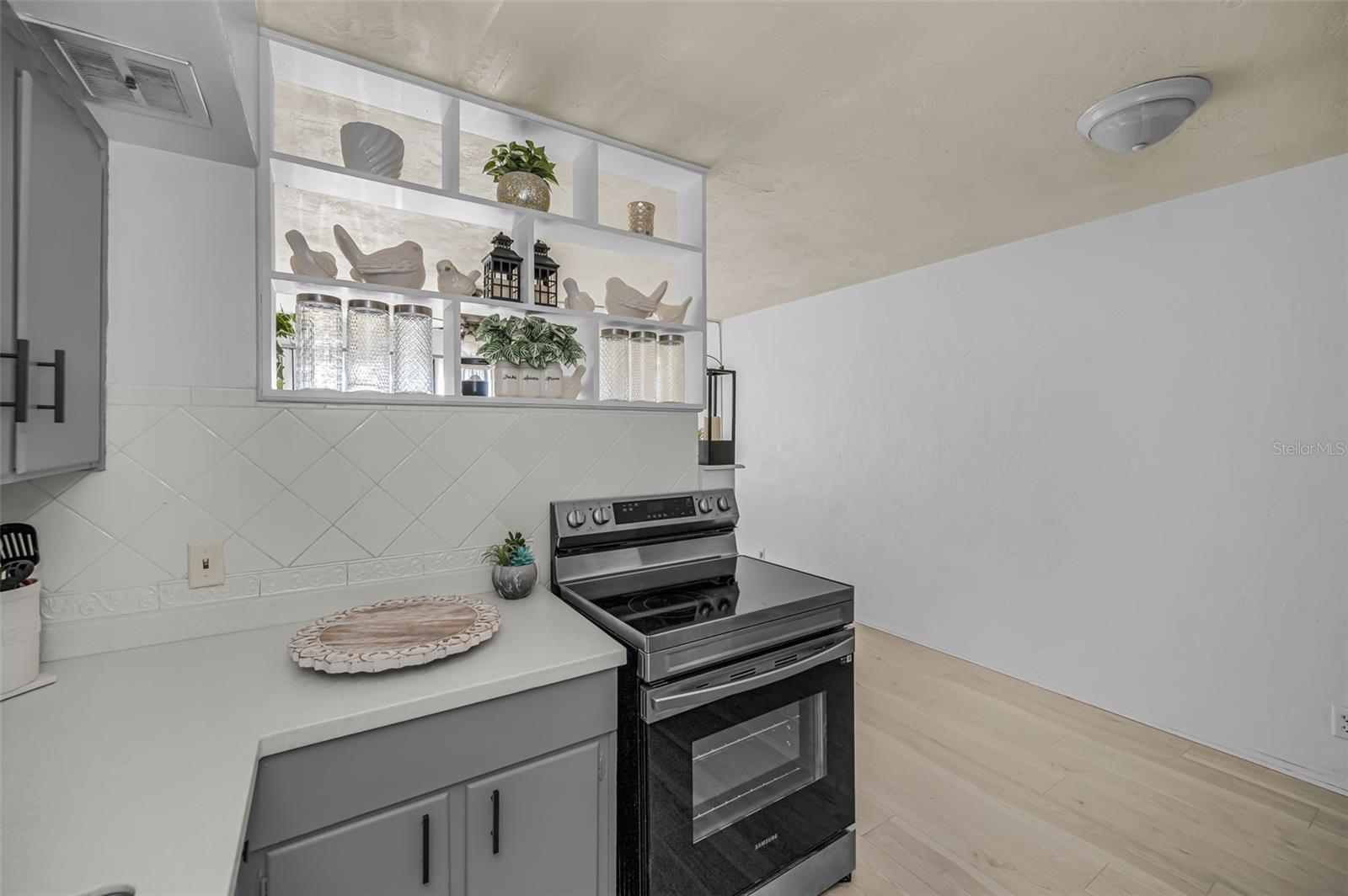 CLEARVIEW OAKS BLDG 10 - Residential