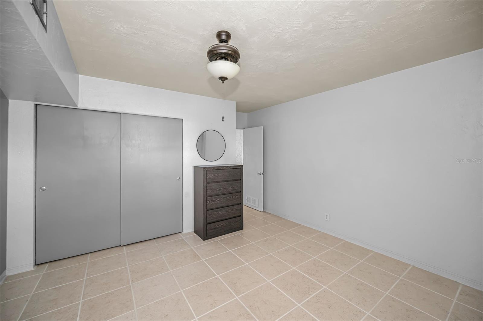 CLEARVIEW OAKS BLDG 10 - Residential