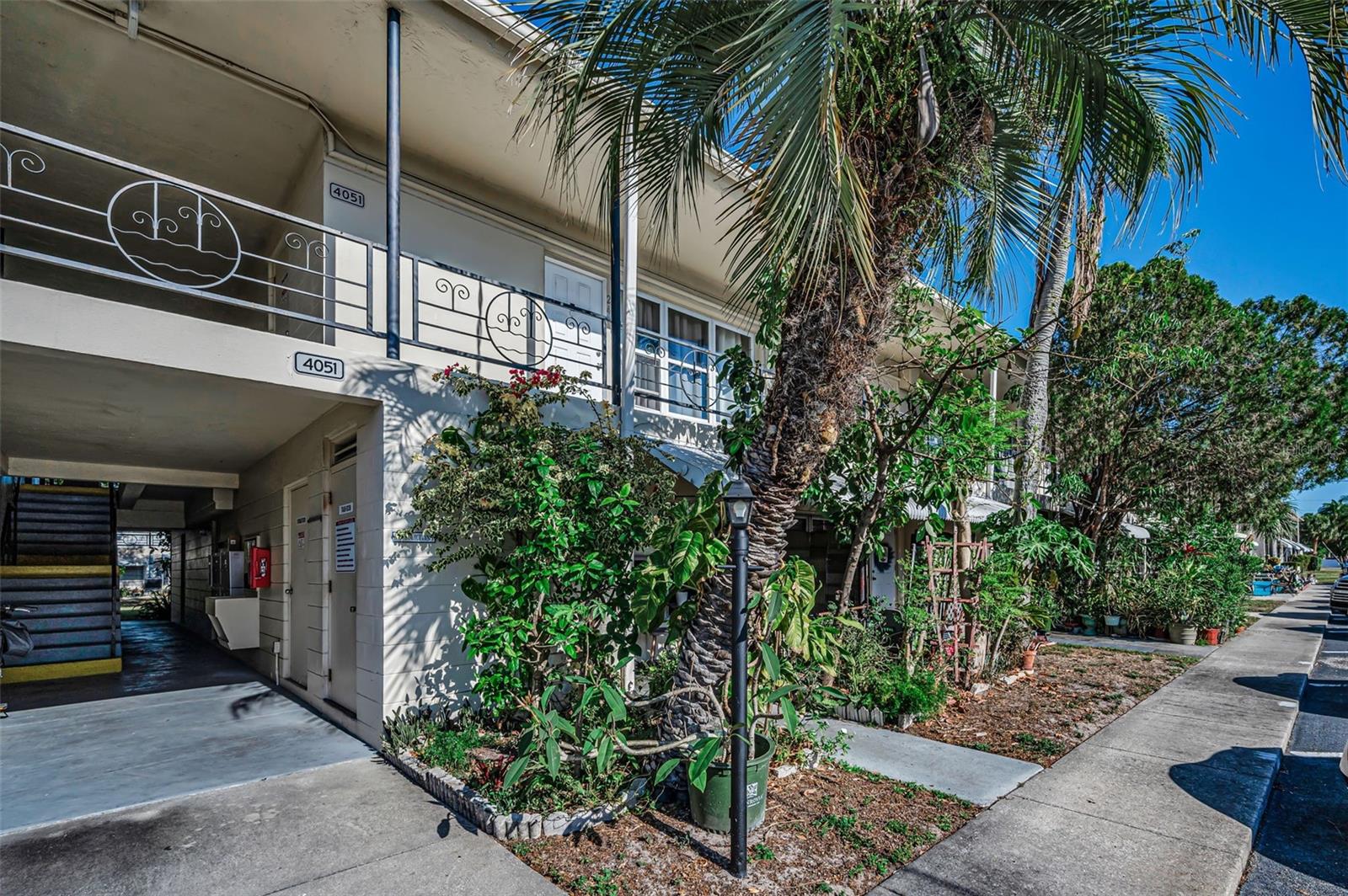 CLEARVIEW OAKS BLDG 10 - Residential