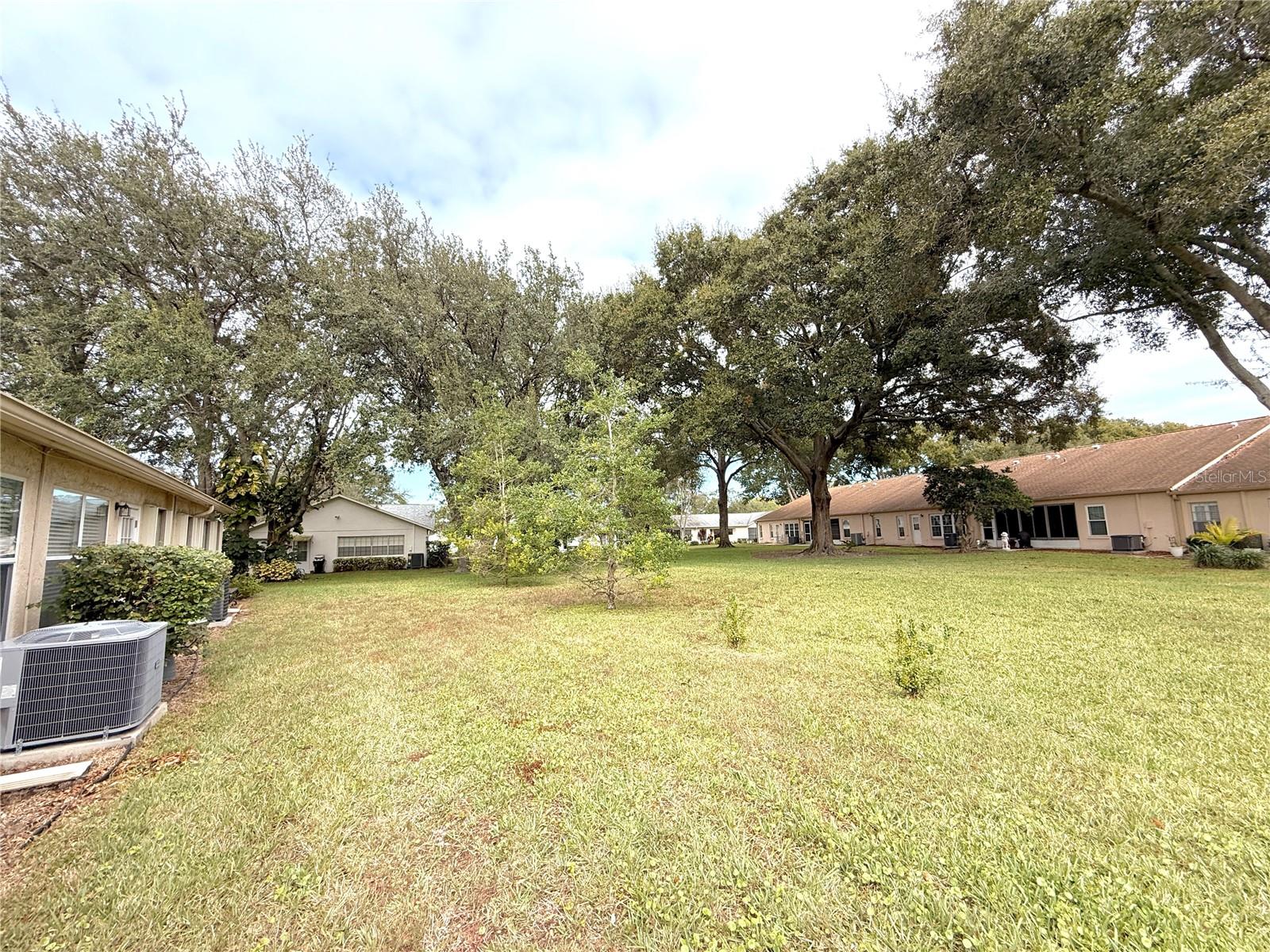 CHATEAU VILLAGE CONDO 04 - Residential