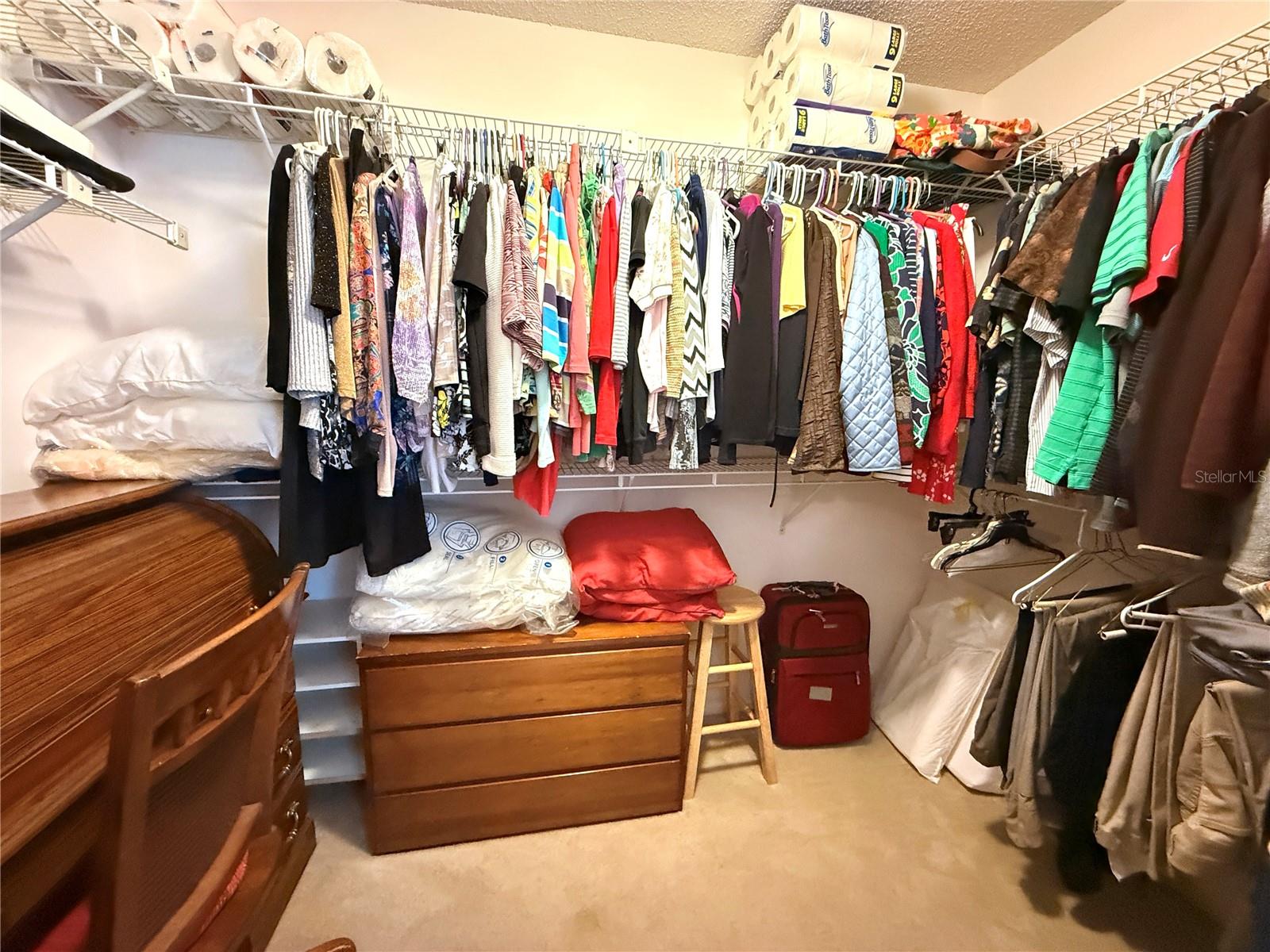 CHATEAU VILLAGE CONDO 04 - Residential