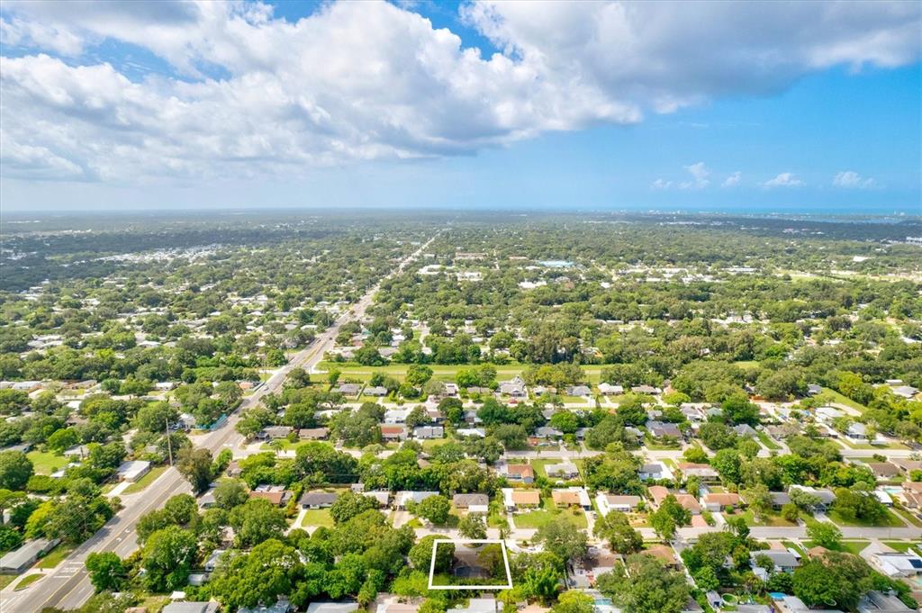 PAVER PARK ESTATES 1ST ADD - Residential Lease