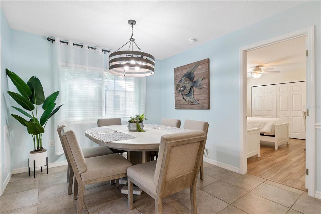 PAVER PARK ESTATES 1ST ADD - Residential Lease