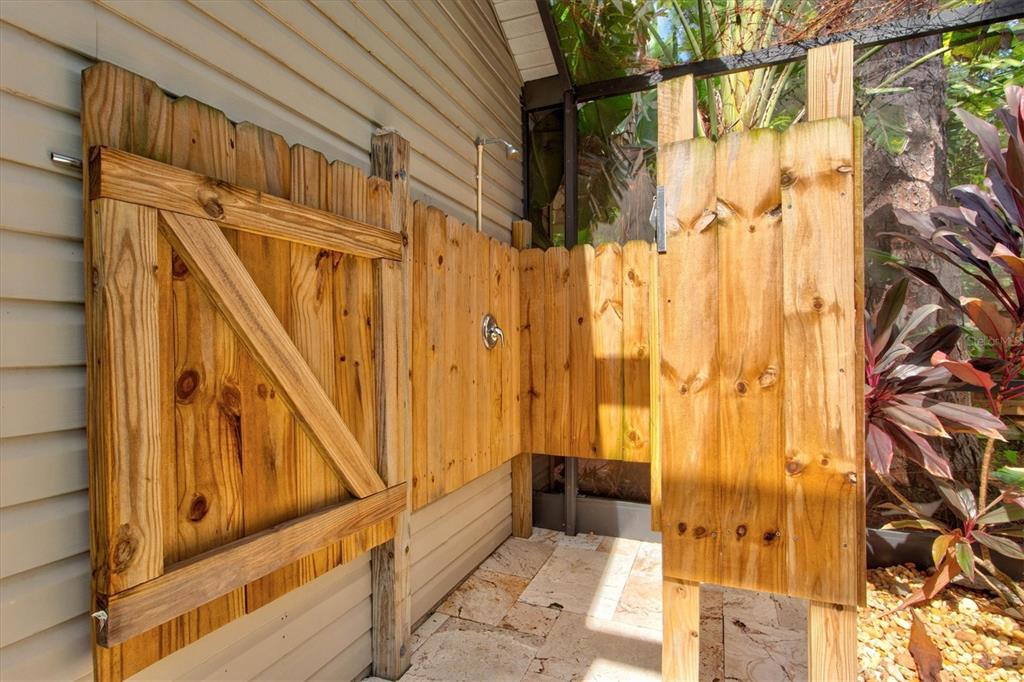 PAVER PARK ESTATES 1ST ADD - Residential Lease