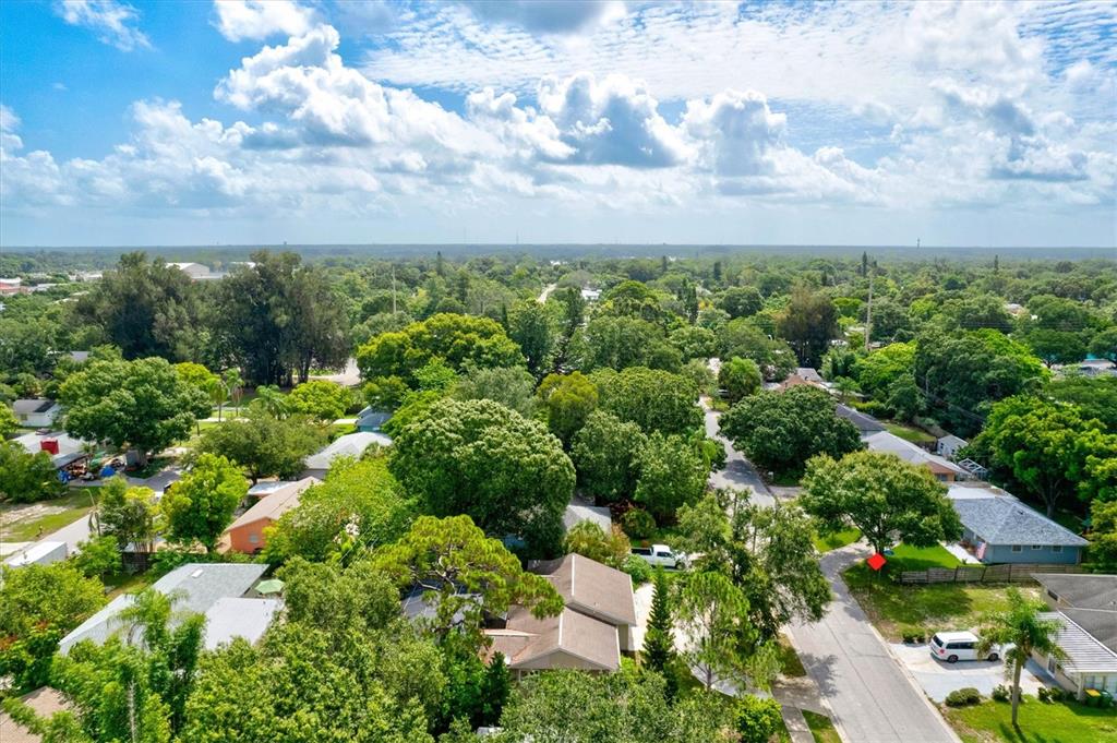 PAVER PARK ESTATES 1ST ADD - Residential Lease