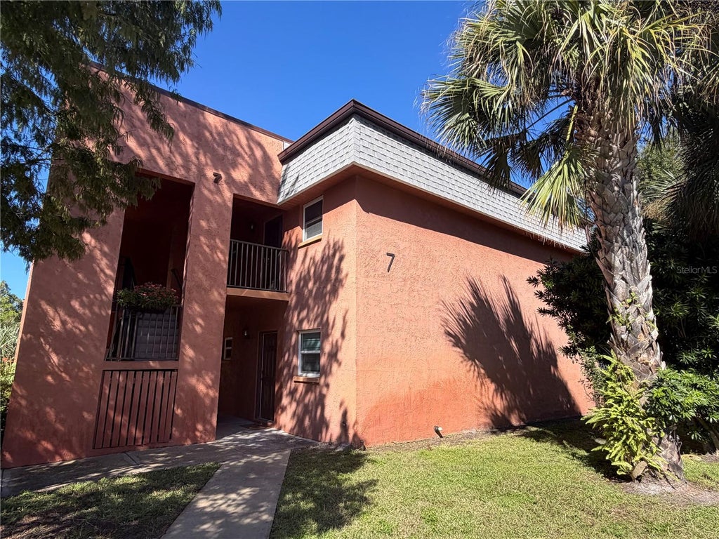 Photo of 4805 Alt 19 #712, Palm Harbor, FL 34683 (MLS # TB8561073)
