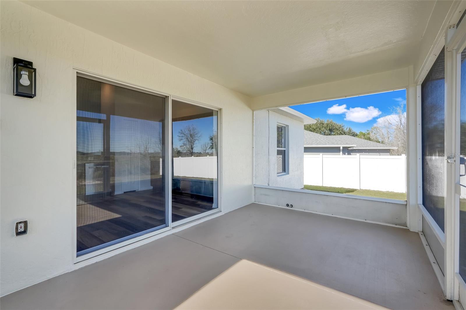 LEXINGTON ESTATES SUB GROVELAND - Residential