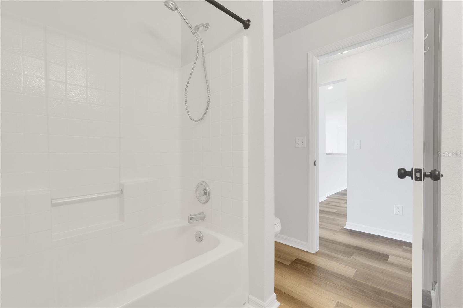 LEXINGTON ESTATES SUB GROVELAND - Residential