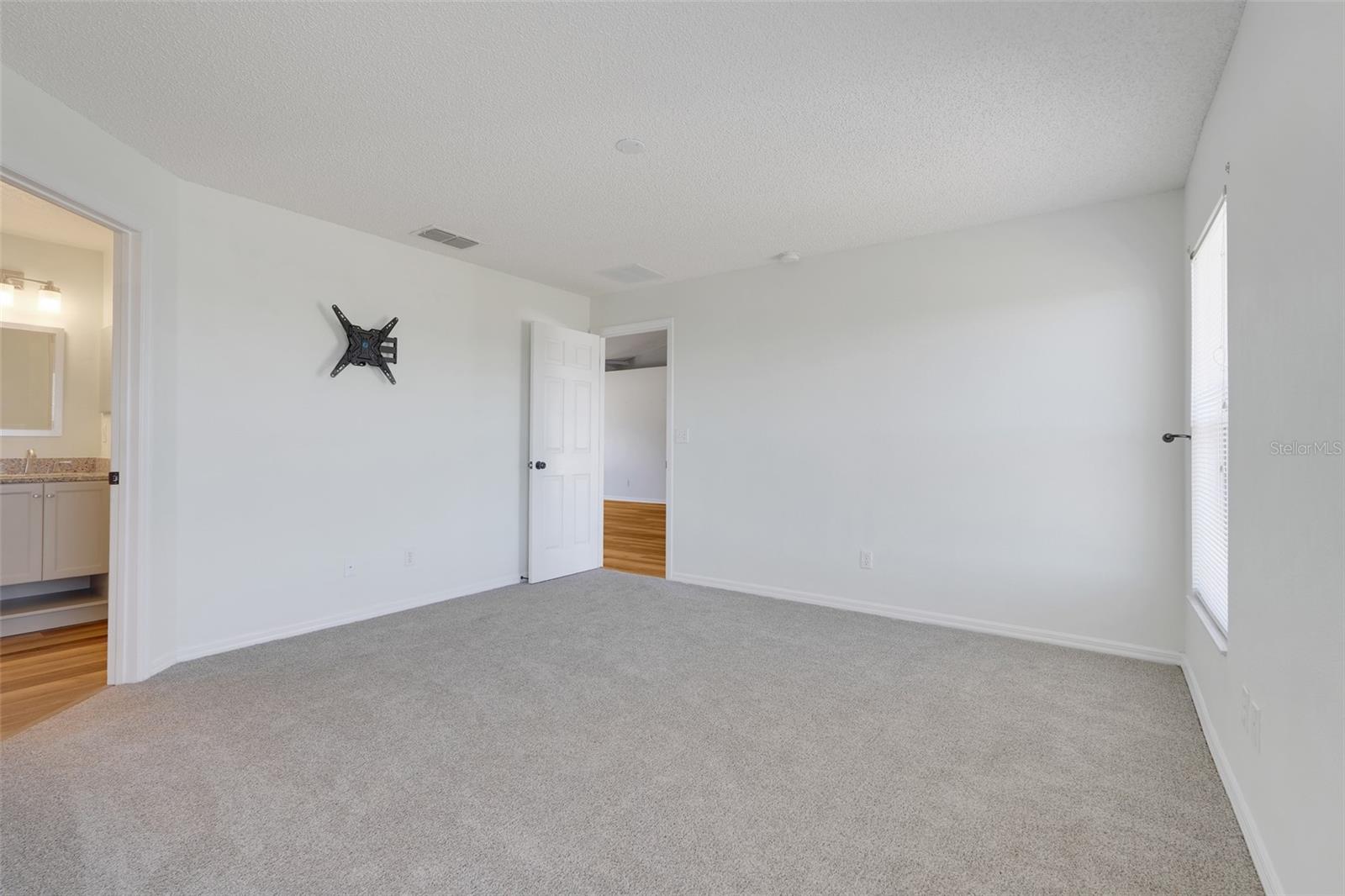 LEXINGTON ESTATES SUB GROVELAND - Residential