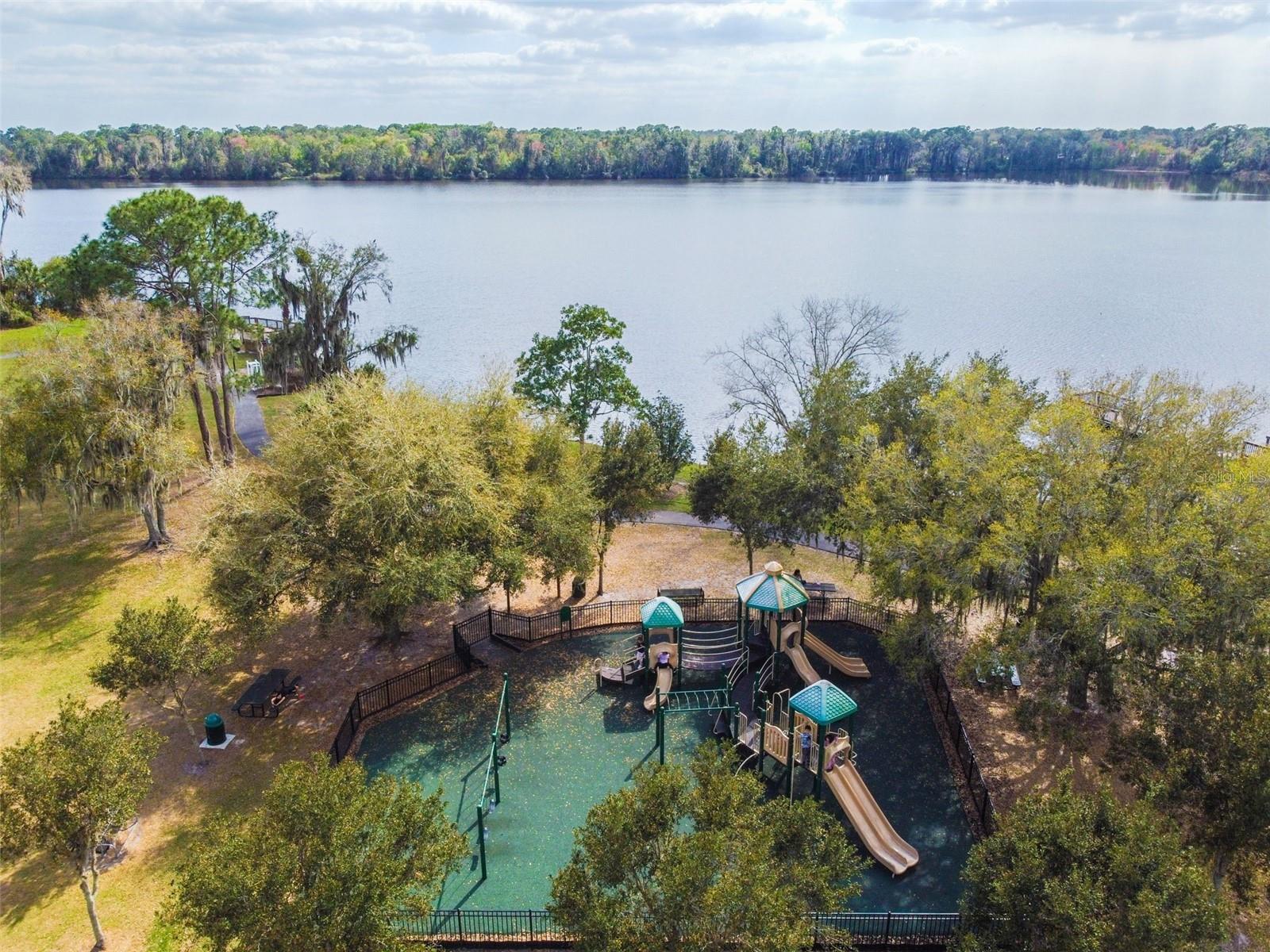 THE PADDOCKS PH II - Residential