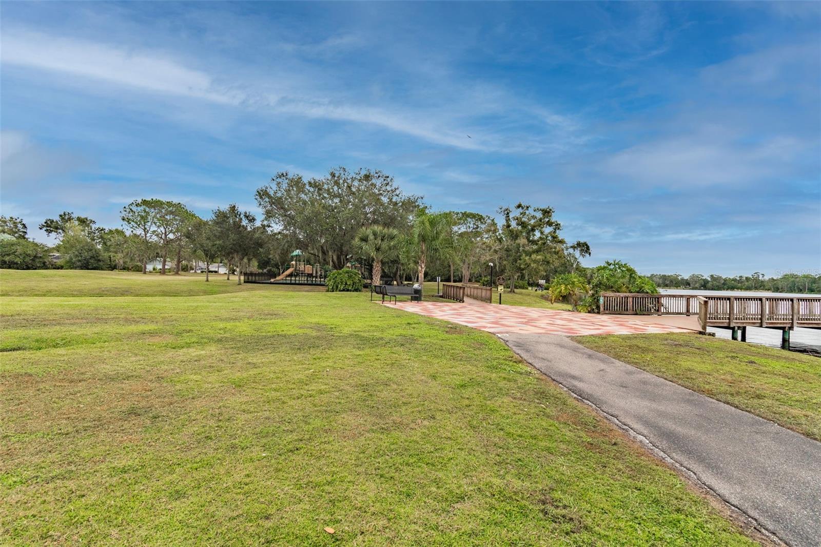 THE PADDOCKS PH II - Residential