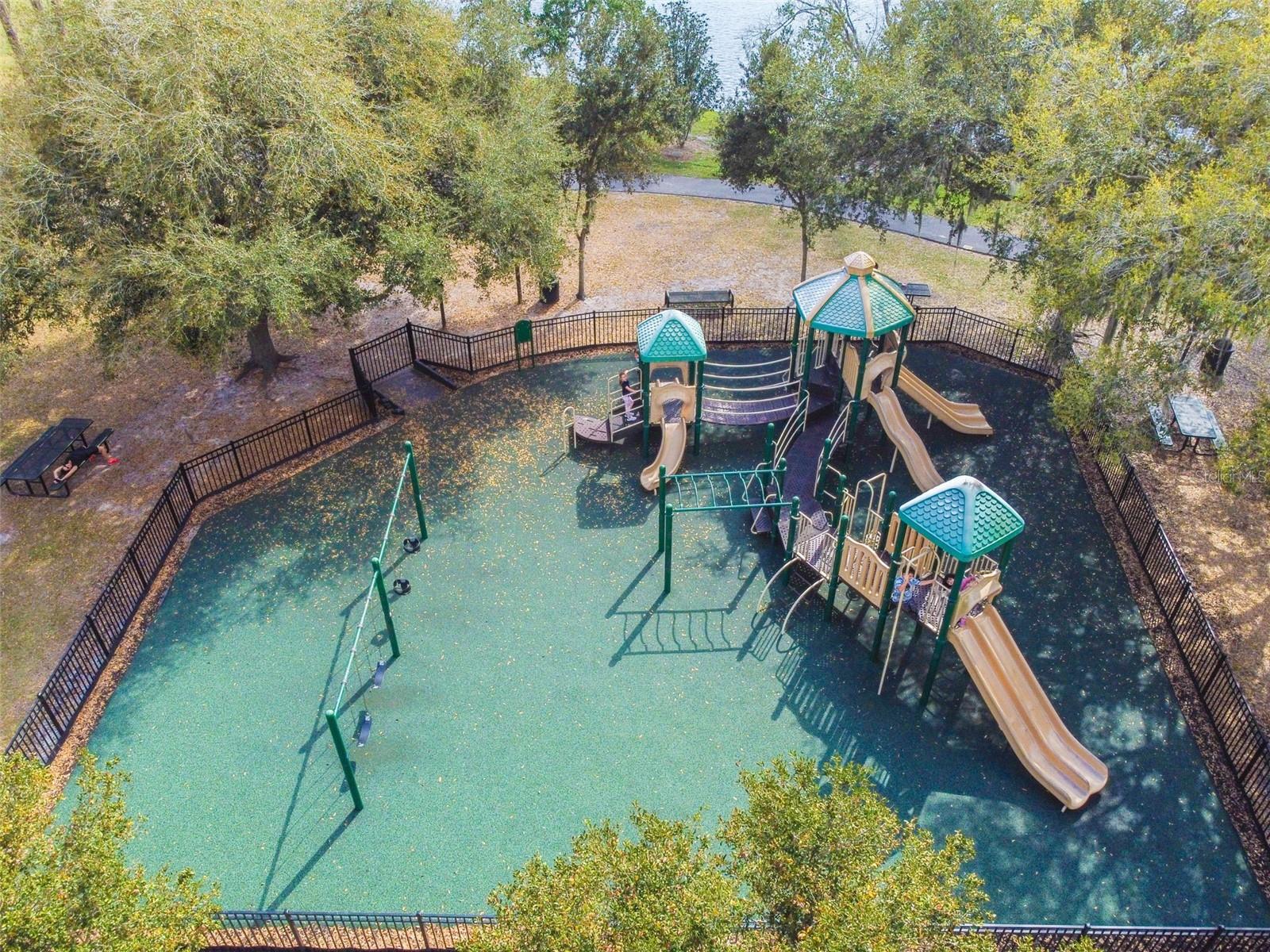 THE PADDOCKS PH II - Residential