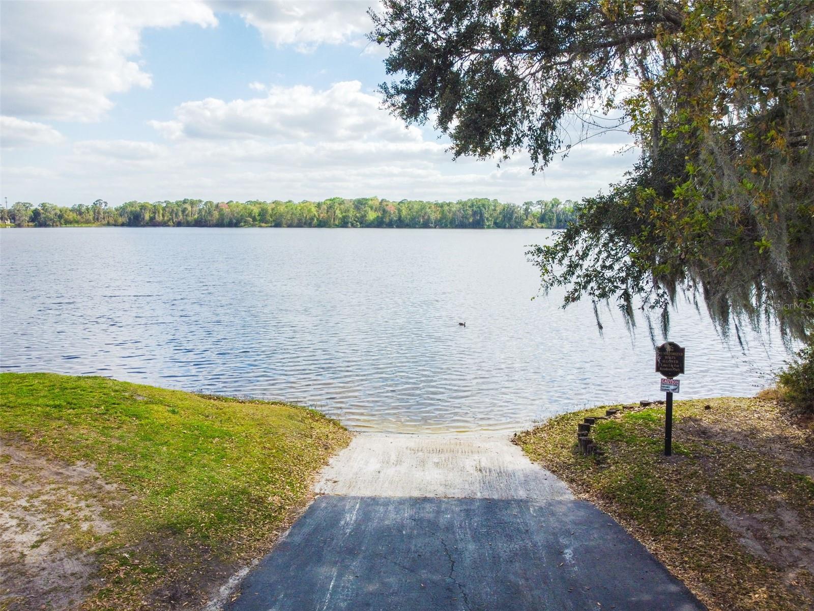 THE PADDOCKS PH II - Residential