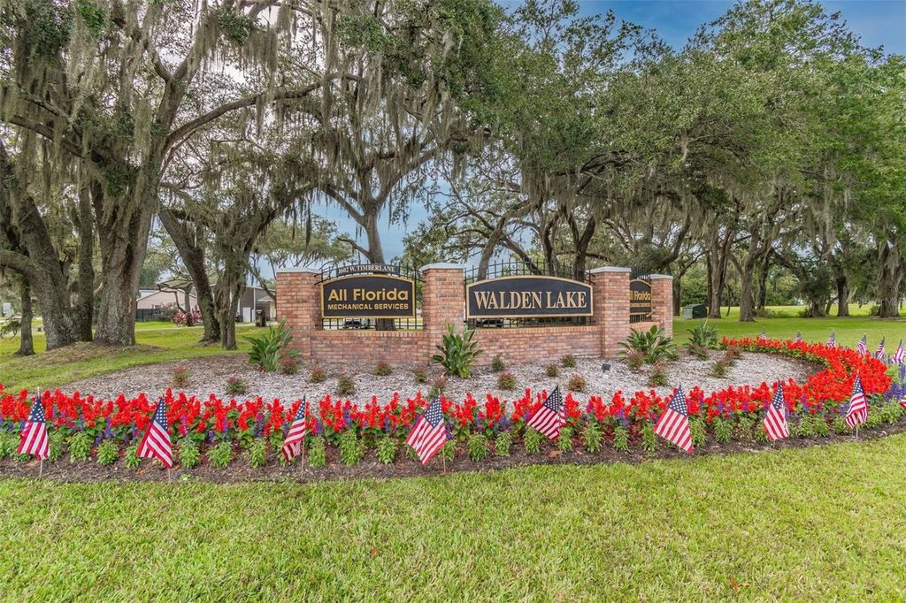 Photo of 2624 Bridle Drive, Plant City, FL 33566 (MLS # TB8451820)