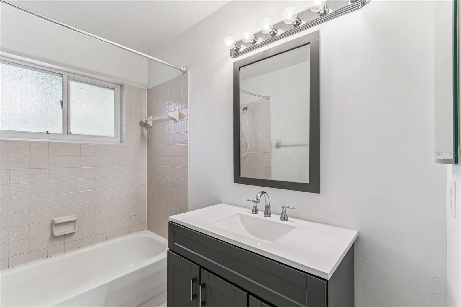 THE PADDOCKS PH II - Residential