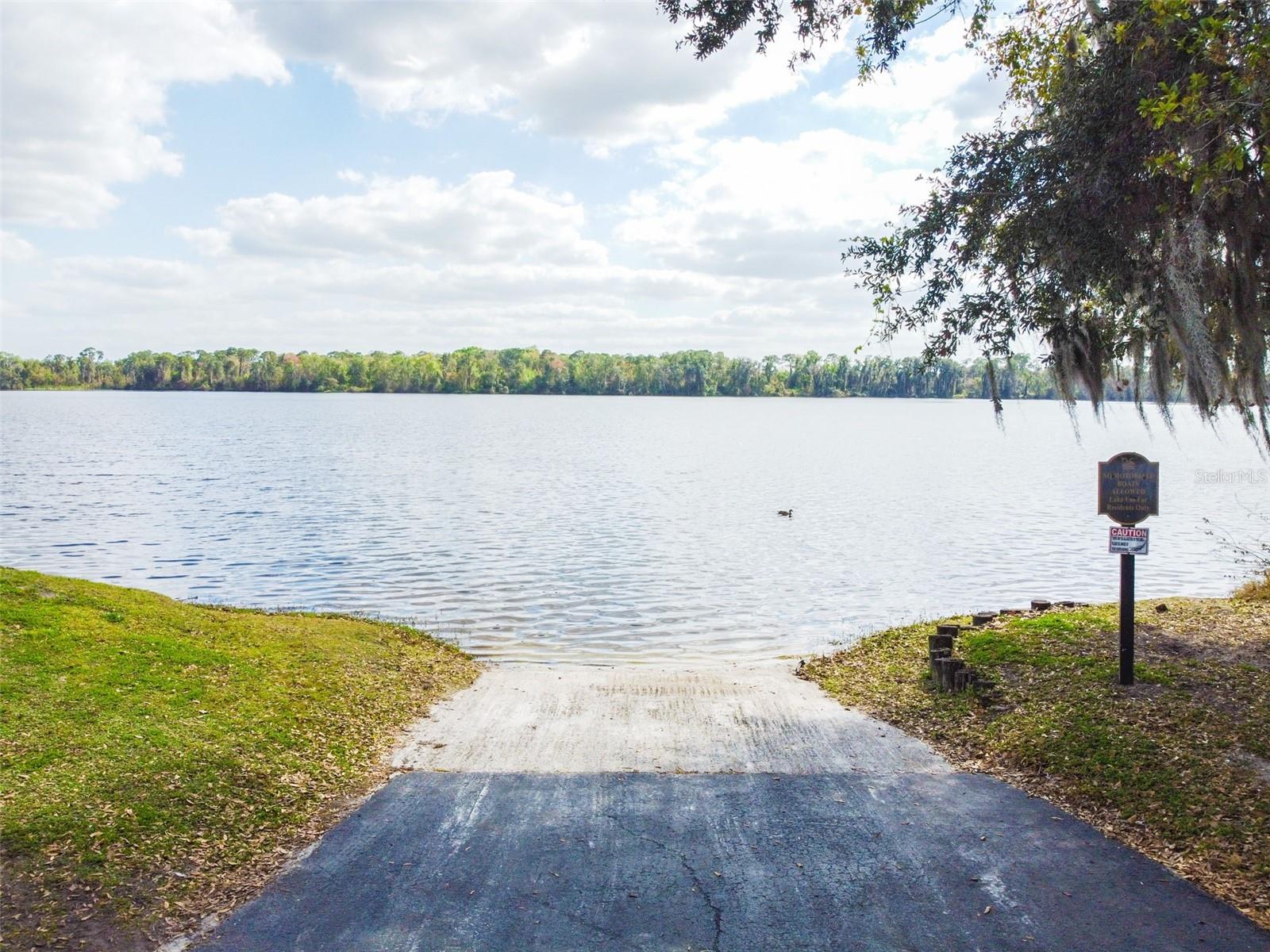 THE PADDOCKS PH II - Residential