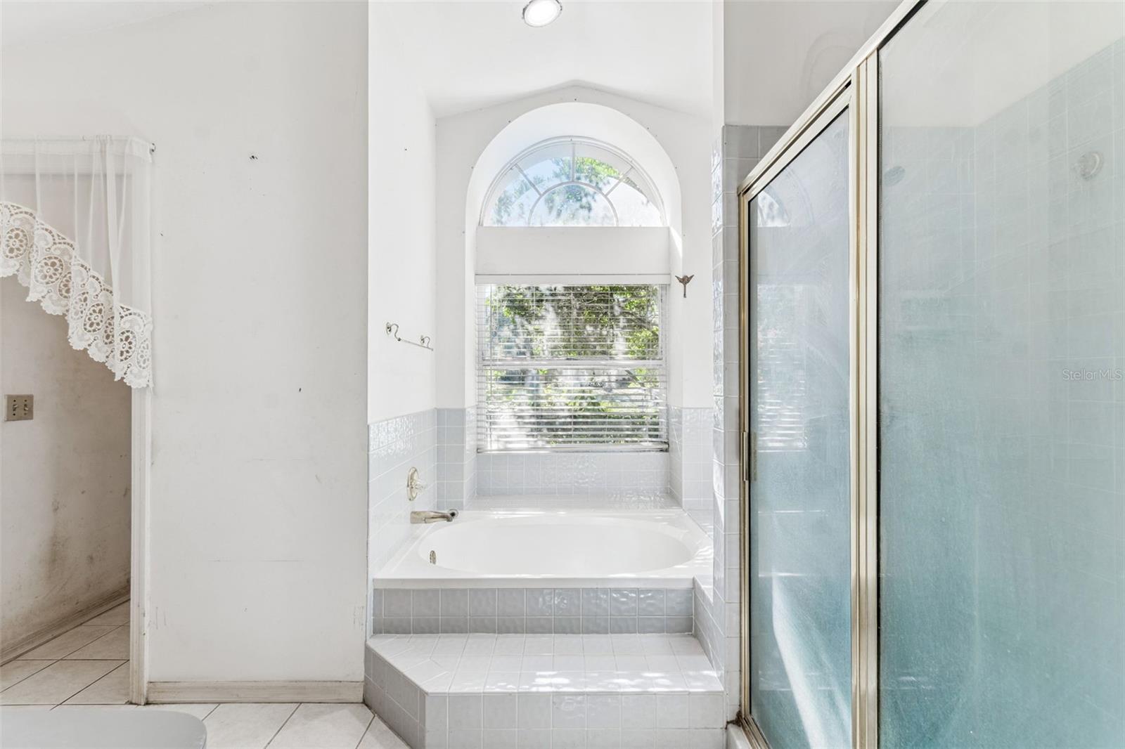 THE PADDOCKS PH II - Residential