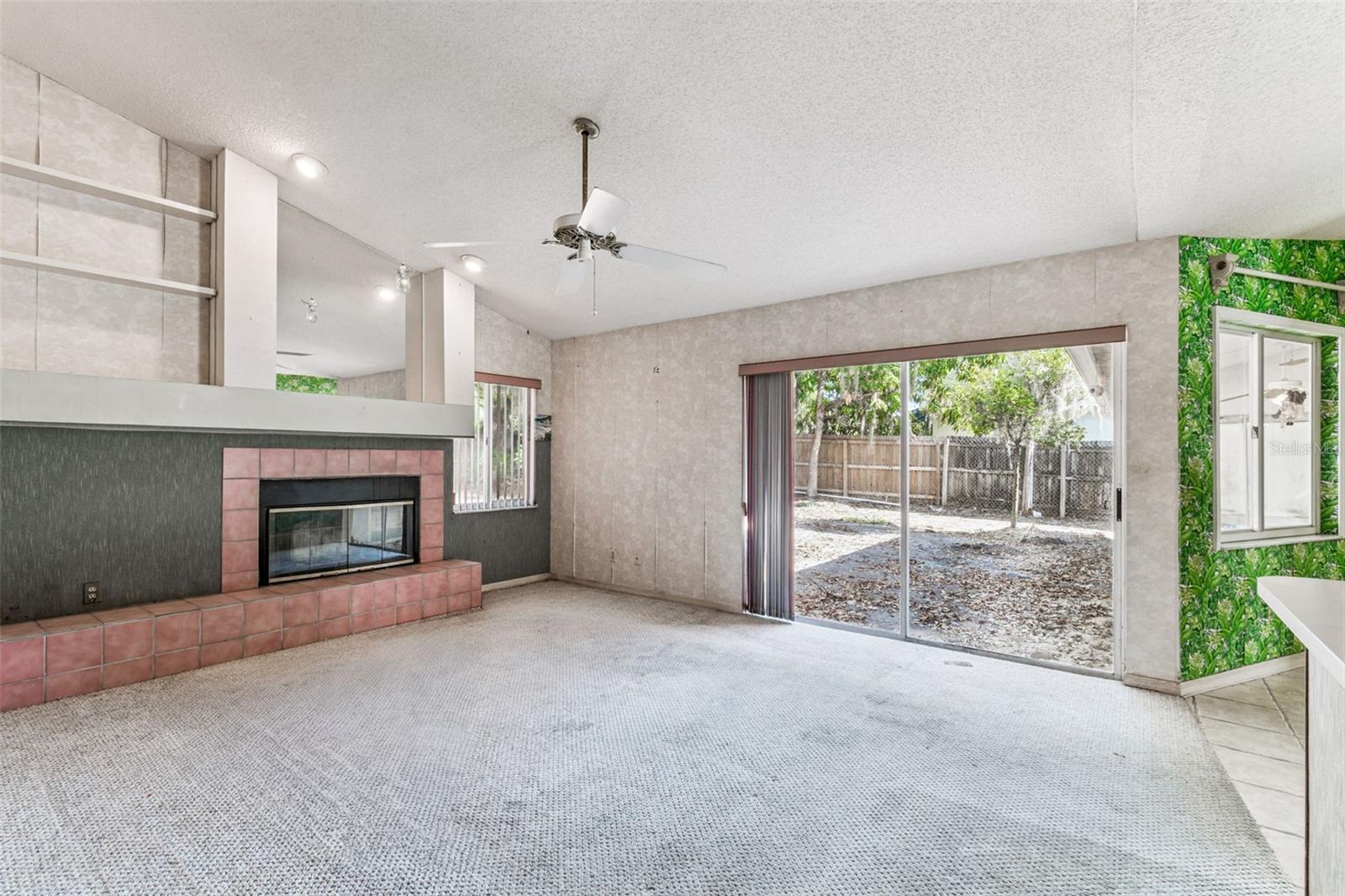 THE PADDOCKS PH II - Residential