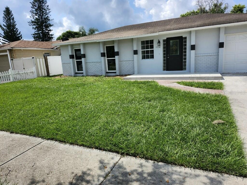 Photo of 7712 Killian Drive, Orlando, FL 32822 (MLS # O6445938)