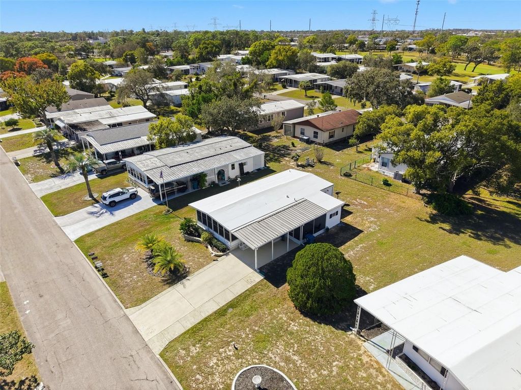 Photo of 7429 Morelli Avenue, Brooksville, FL 34613 (MLS # W7880985)