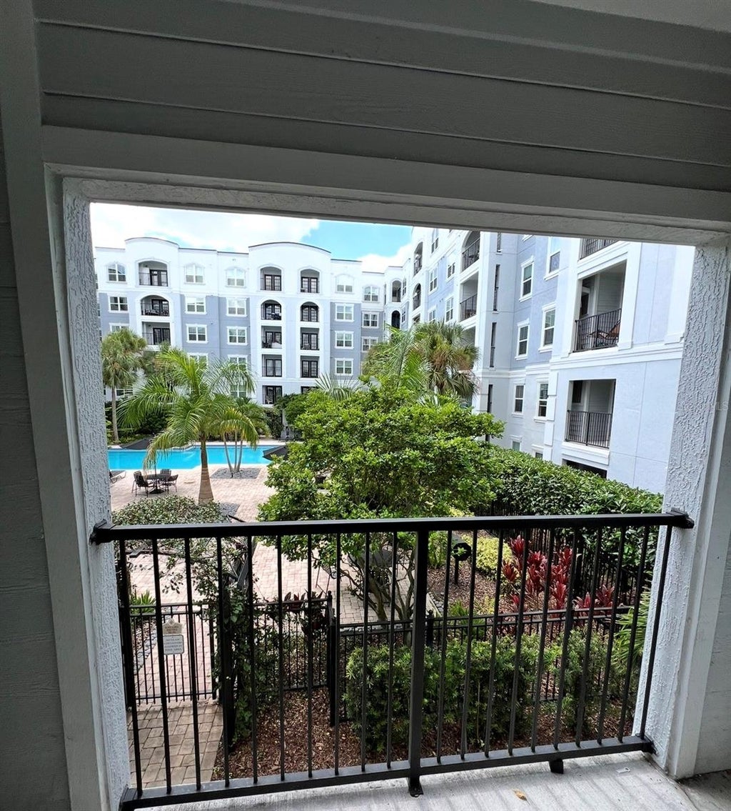 Photo of 202 E South Street #5048, Orlando, FL 32801 (MLS # O6442924)